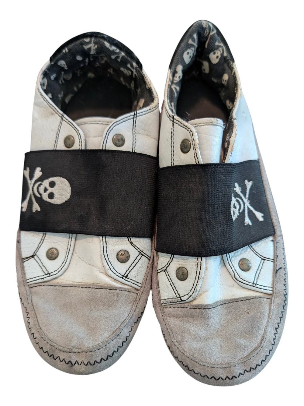 Vintage Airwalk Skull Slip-on Sneakers
